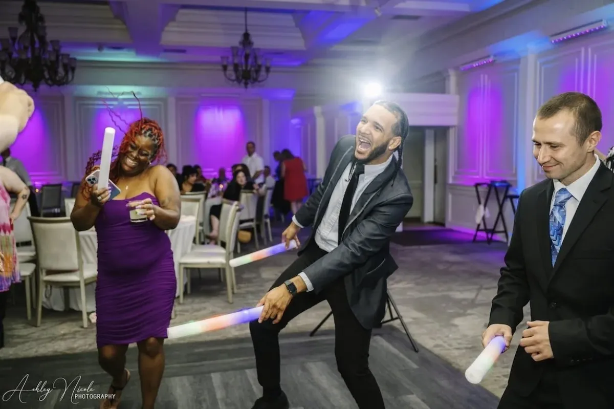 Dez Wilson entertaining at an event