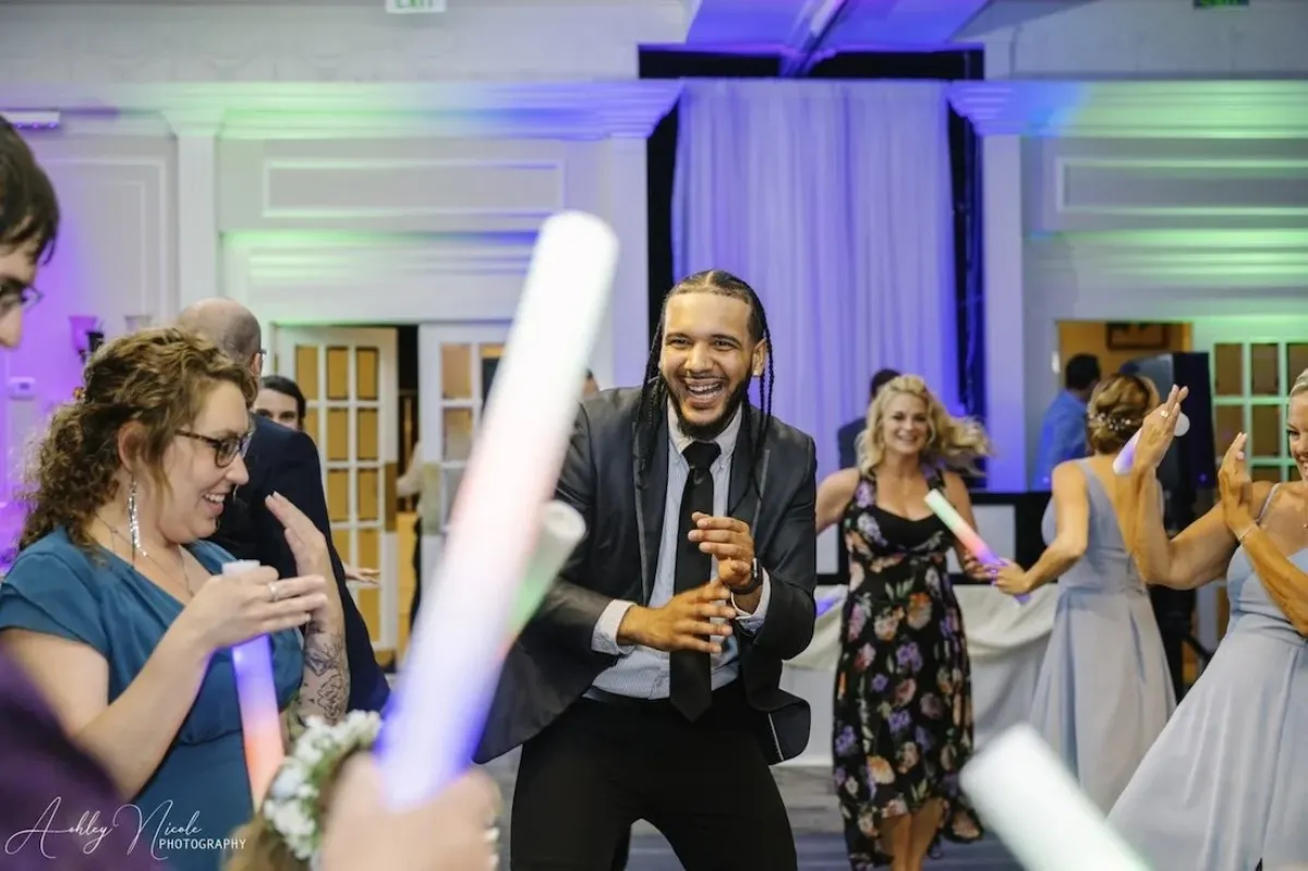 Dez Wilson entertaining at an event