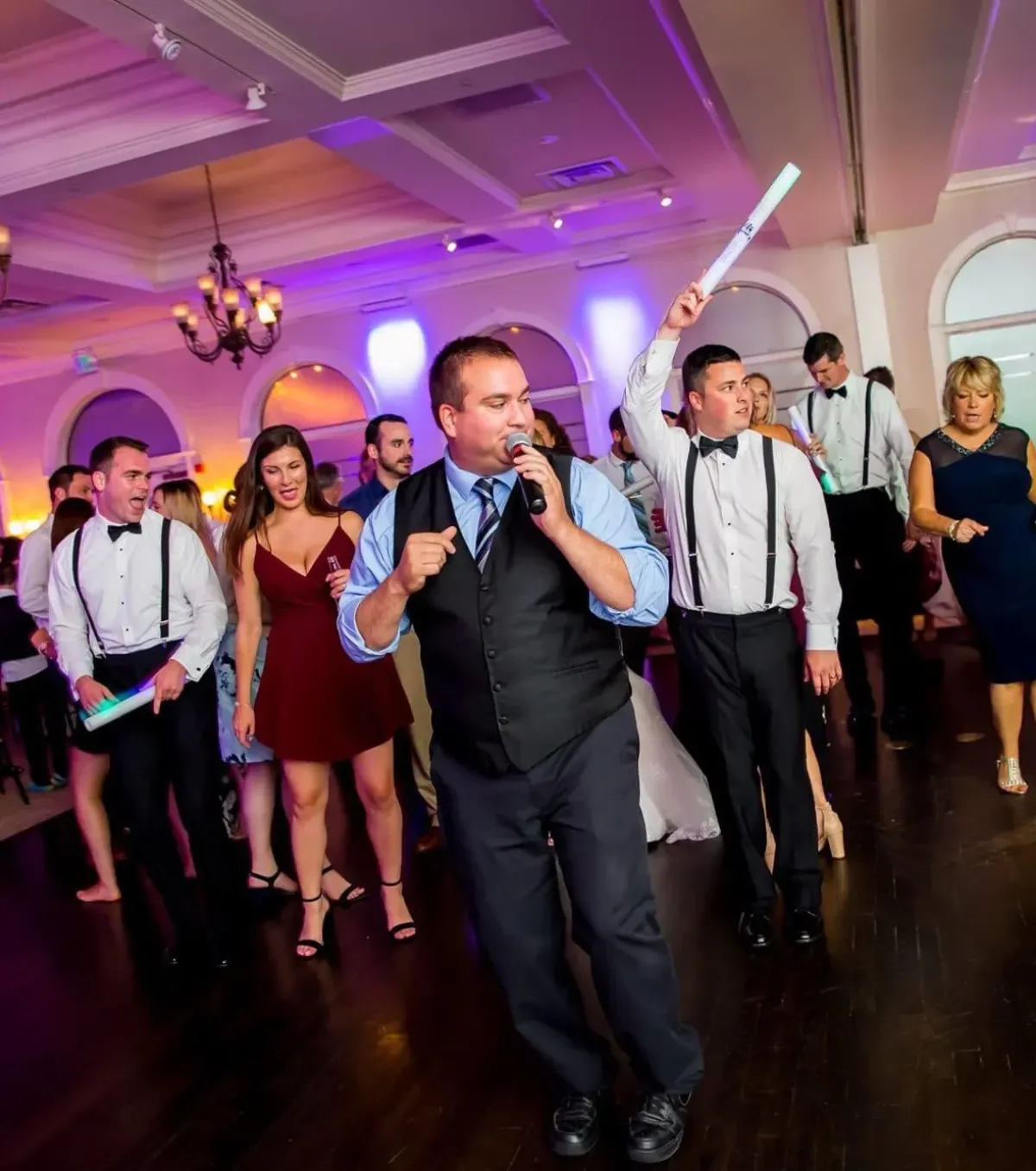 Nate Miller entertaining at an event